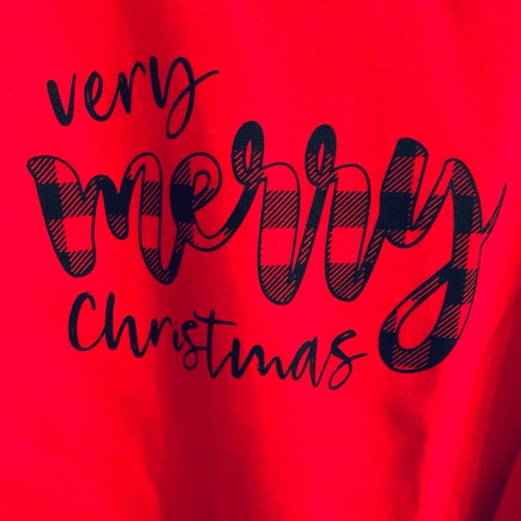 *NEW* Red Very Merry Christmas Sweatshirt Size 2XL - Picture 3 of 6